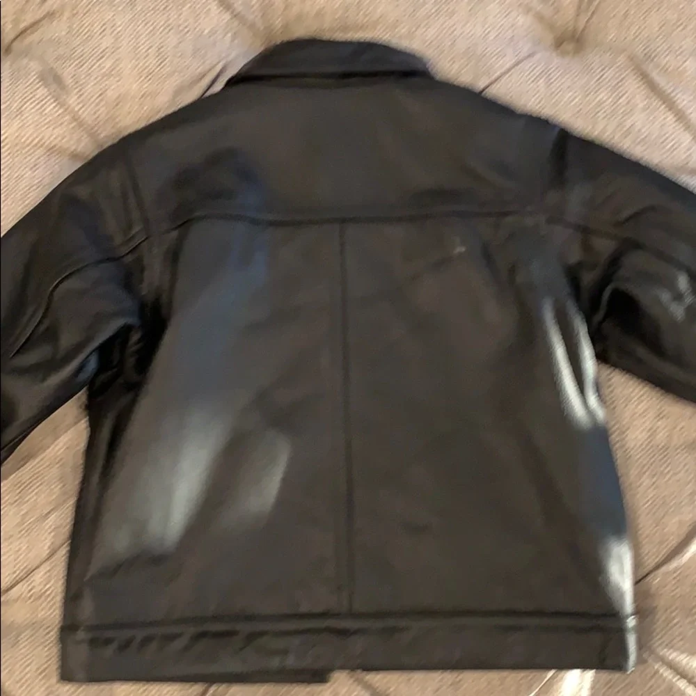 Adorable flannel lined insulated Black leather jacket Size 4 4T